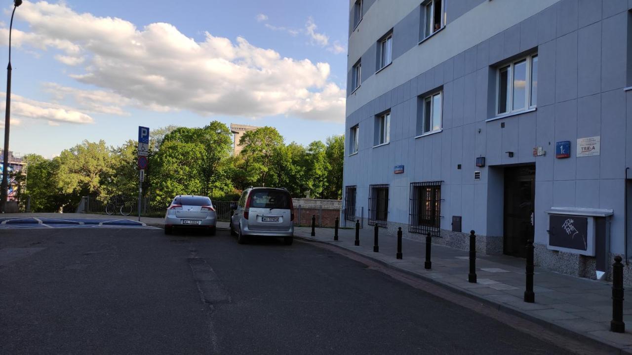 Helvetia Plus B&B - Private Rooms And Apartments Βαρσοβία Εξωτερικό φωτογραφία